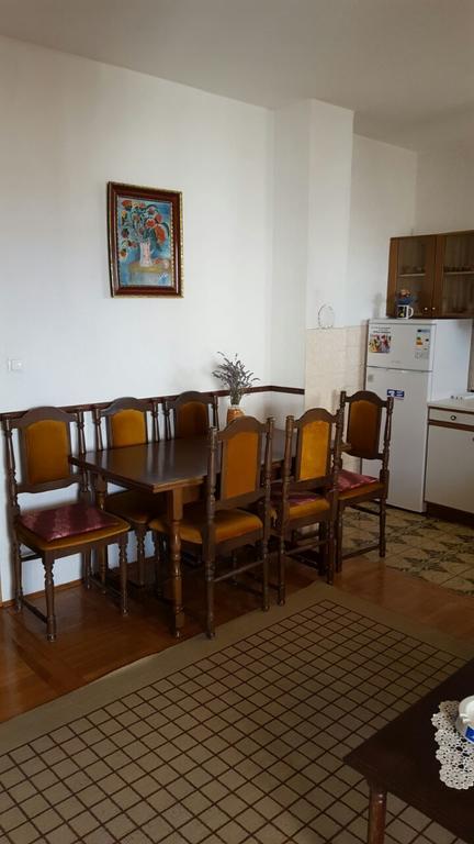Apartment Anita Senj  Extérieur photo