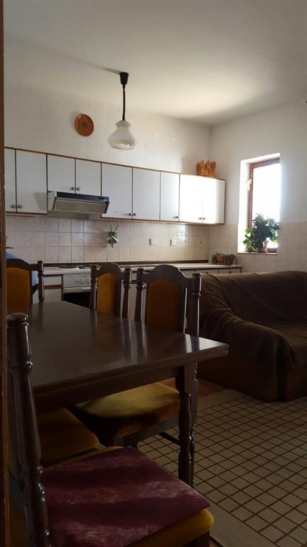 Apartment Anita Senj  Extérieur photo