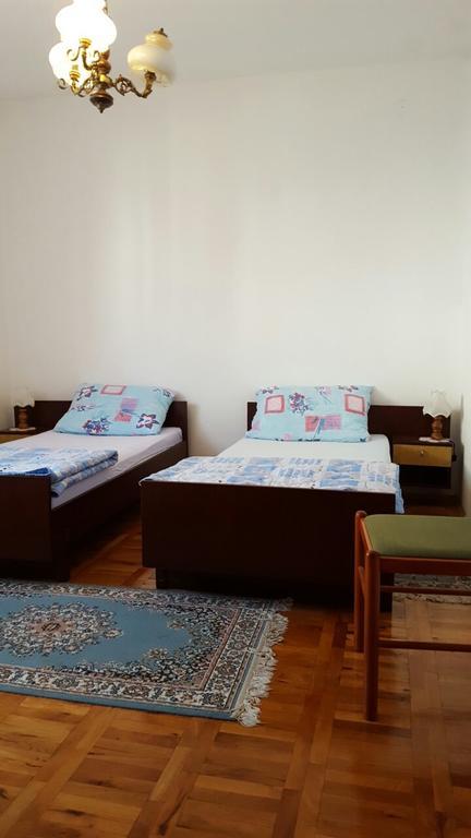 Apartment Anita Senj  Extérieur photo